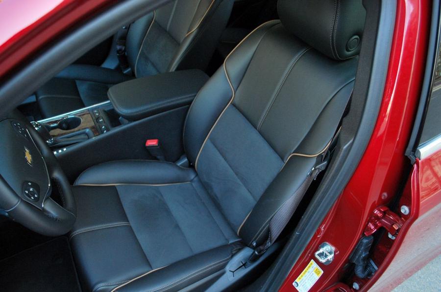  Chevrolet Impala 2014 года  (фото 32 из 89)